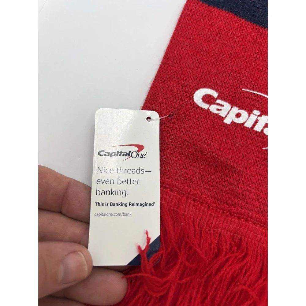 Washington Capitals ALL CAPS Scarf NHL Capital One SGA 2020 NWT Red